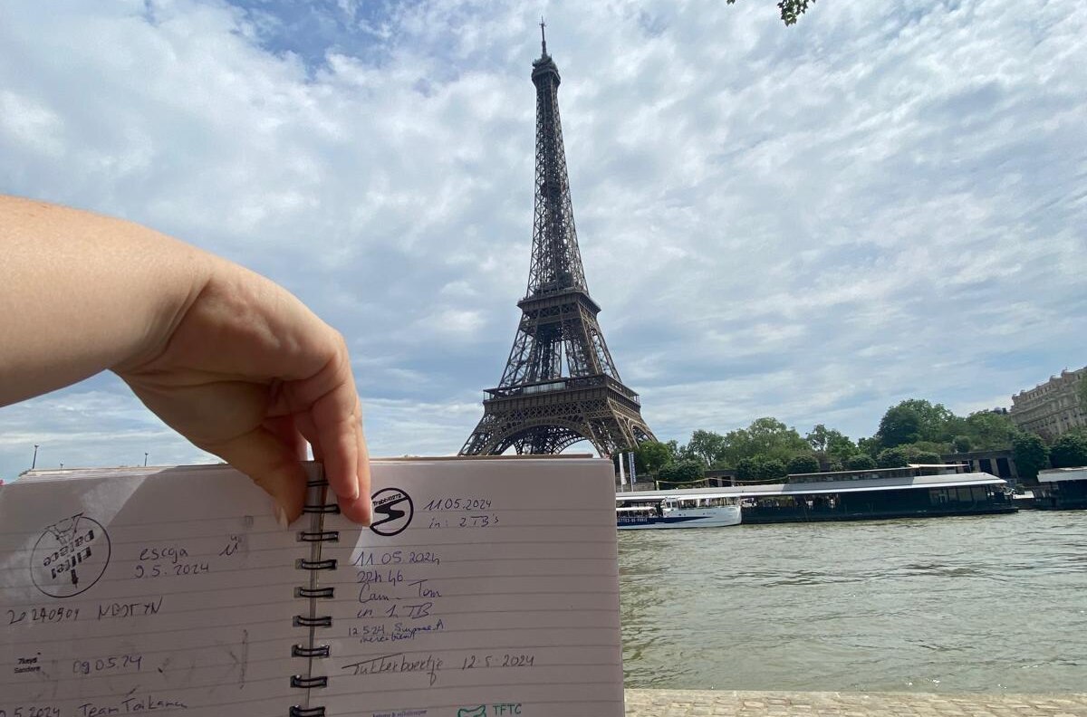 The Eiffel Tower Cache cover